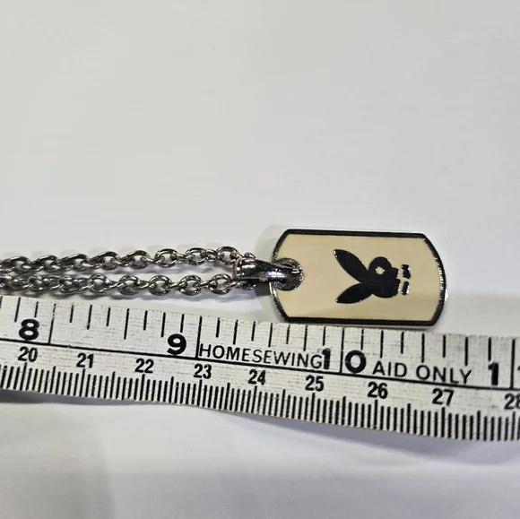 PLAYBOY NECKLACE - Picture 4 of 5